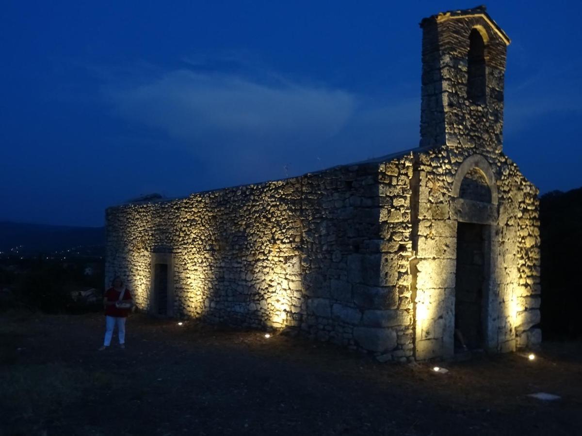 La Bottega Del Fabbro Affitto Breve Villa Contigliano Buitenkant foto
