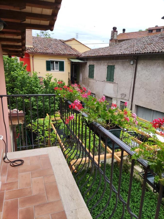 La Bottega Del Fabbro Affitto Breve Villa Contigliano Buitenkant foto